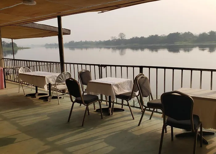Volta Safari Guest House