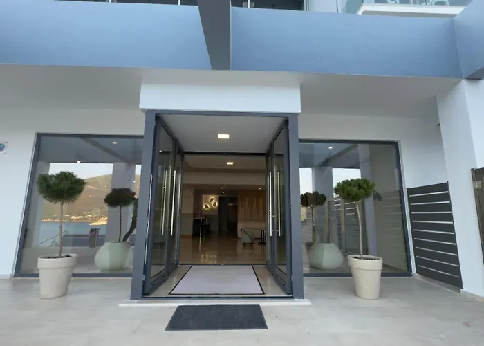 Ponti Beach Hotel