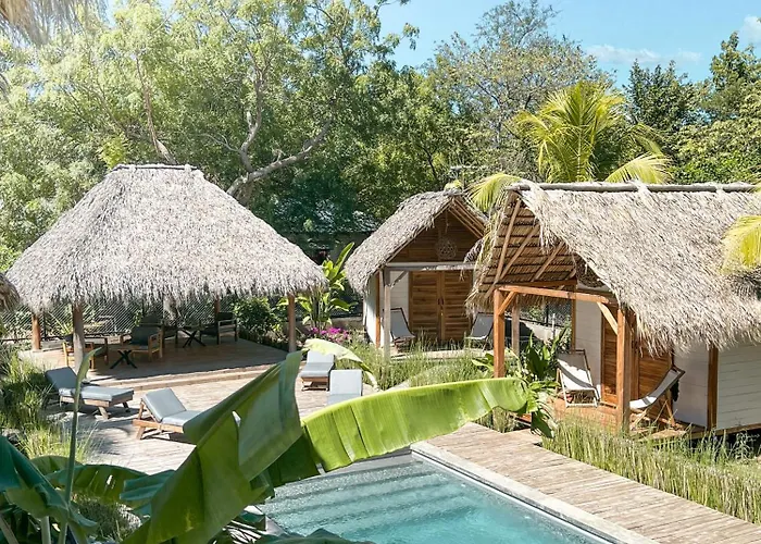 Monoloko Lodge Popoyo