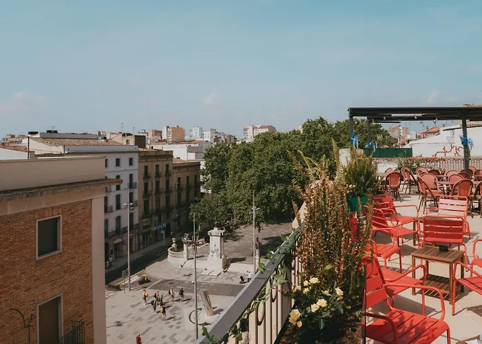 Hotel Divino Figueres By Fimedhotels