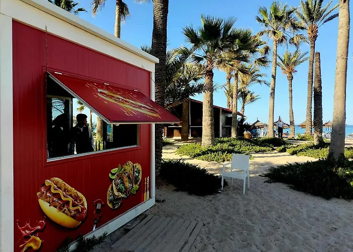 Riadh Palms- Resort & Spa