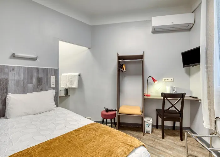 Hotel Mistral Saint Roch