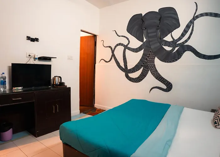 Joey'S Hostel Agra - 200M From Taj Mahal