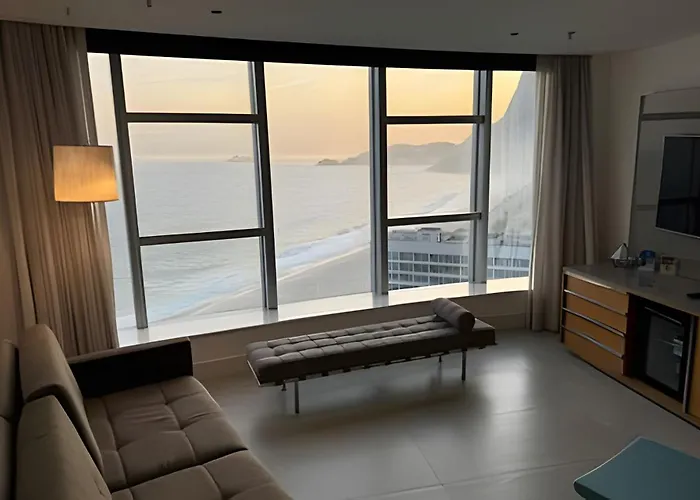 Luxuosa suíte em São Conrado