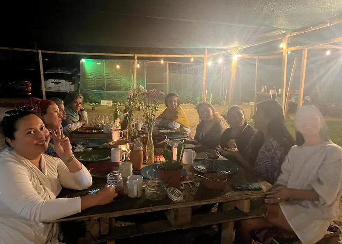 Hostel Con Huerta En La Montana