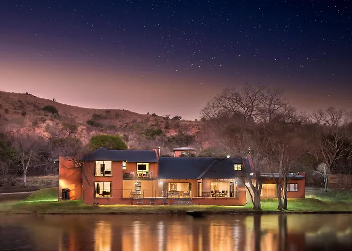 Riverhorse Lodge