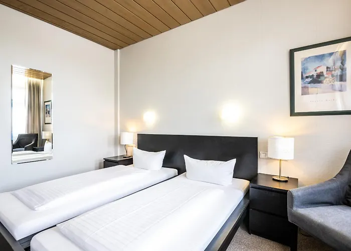 Hotel Und Rasthof Avus
