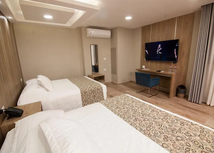 Hotel Sirari By Regina