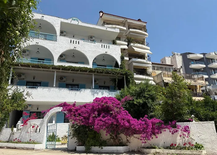 Astri Hotel