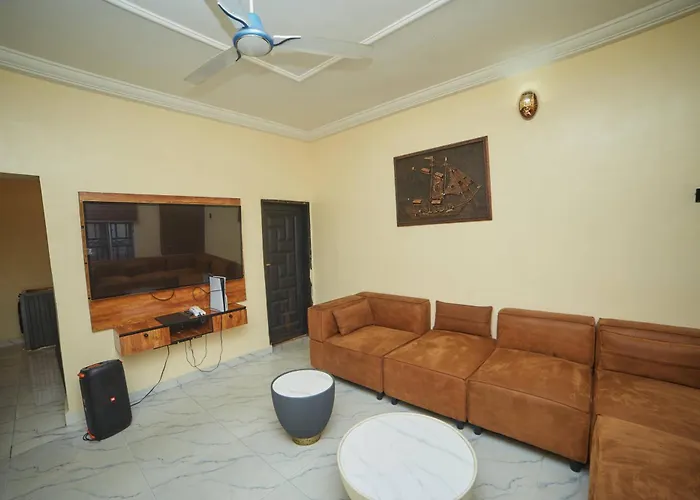 Masters Class Hotel