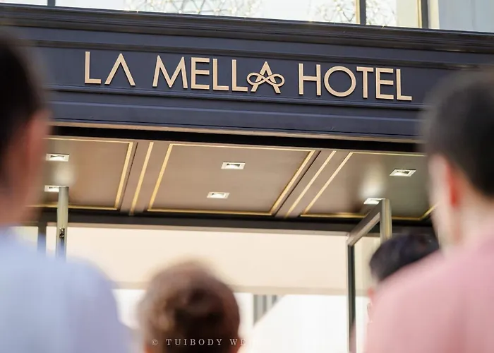 La Mella Hotel Thakhek