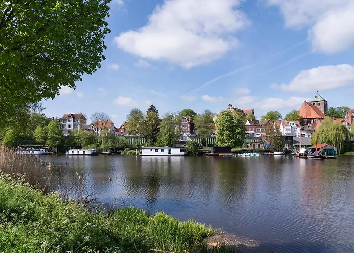 Hotel am Holzhafen
