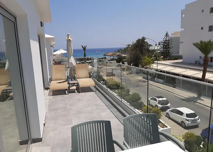Protaras Plaza Hotel