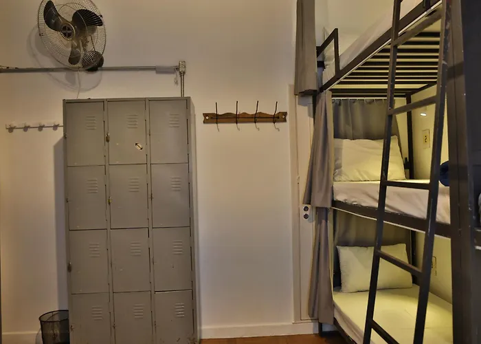 Lamparina Hostel