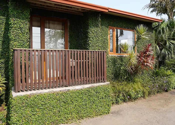 Emoyeni Gardens