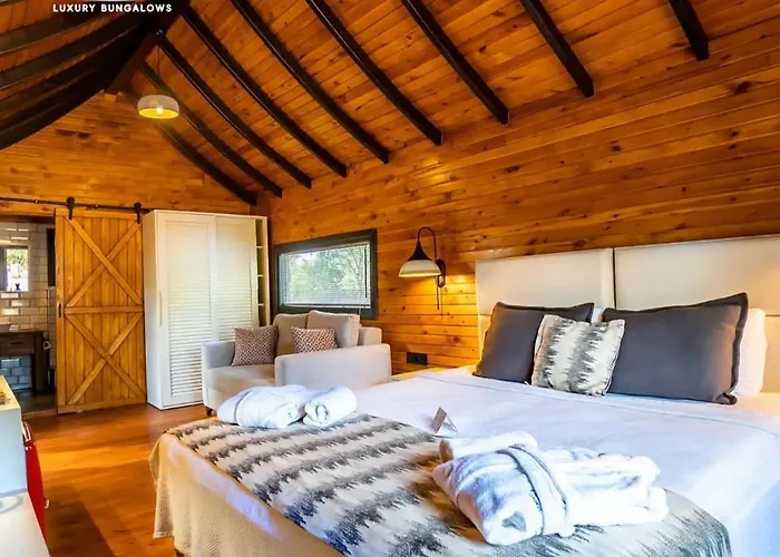 Dolce Vita Luxury Bungalows