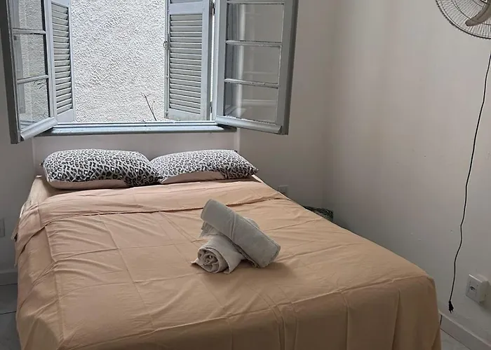 Hostel Proximo A Shopping Total - Rodoviaria - Hosp Presidente Vargas