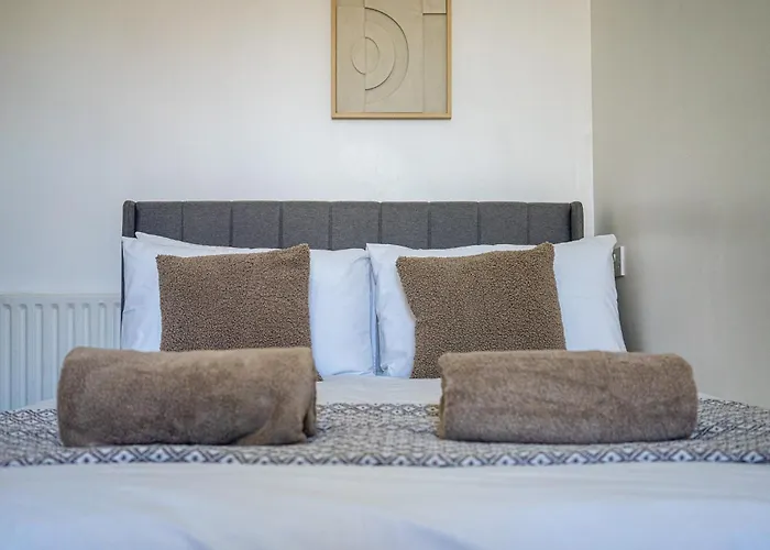 Workstay Shared House - Private Ensuite Studio & 3 Rooms