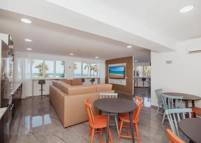 Kenza Plage Hostel