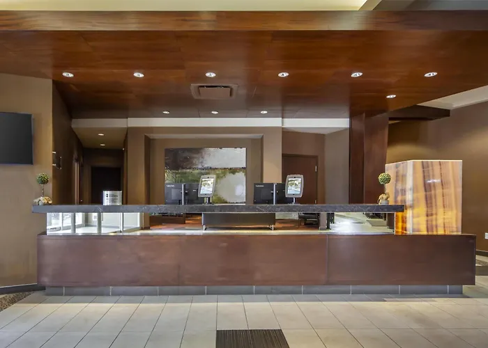 Best Western Cold Lake Inn