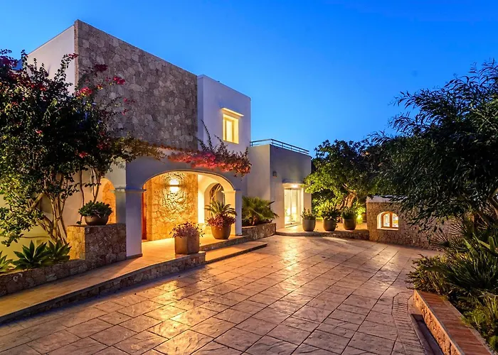 Villa Can Joan I - Fantastic Sunset Views And Family Friendly -