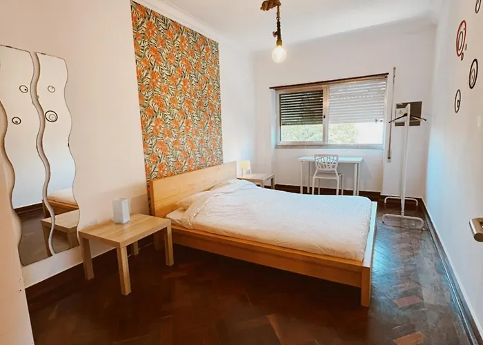 Carcavelos Surf Hostel
