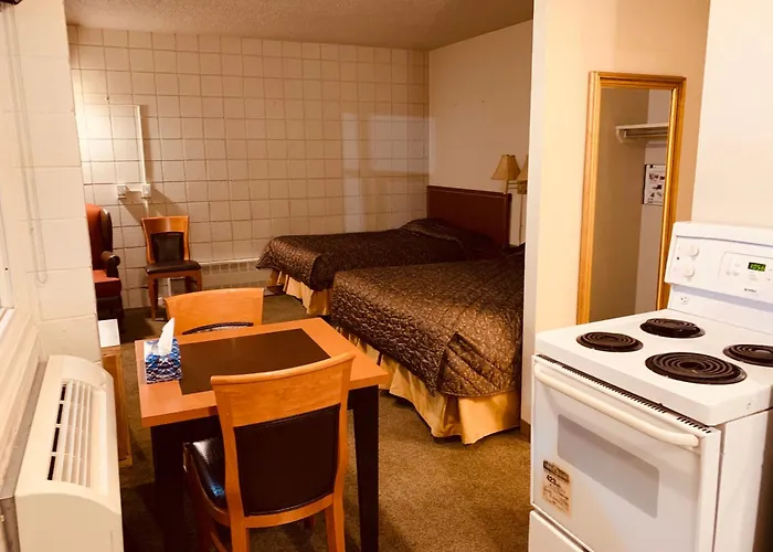 Red Carpet Inn & Suites