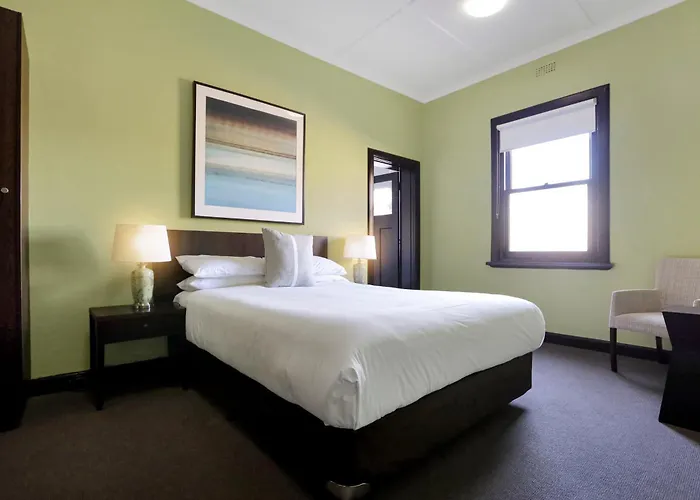Hotel Warrnambool