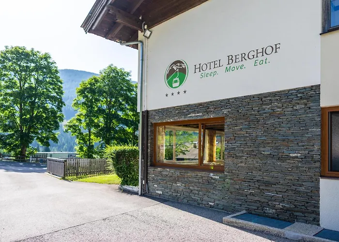 Schi- und Wanderhotel Berghof