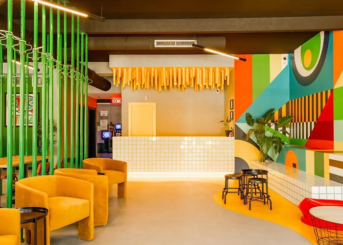 Wonder Hostel