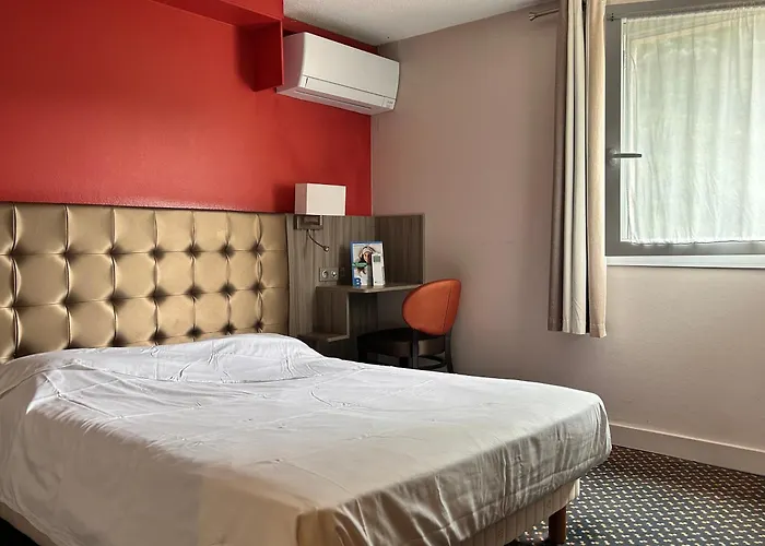 Brit Hotel Confort Foix