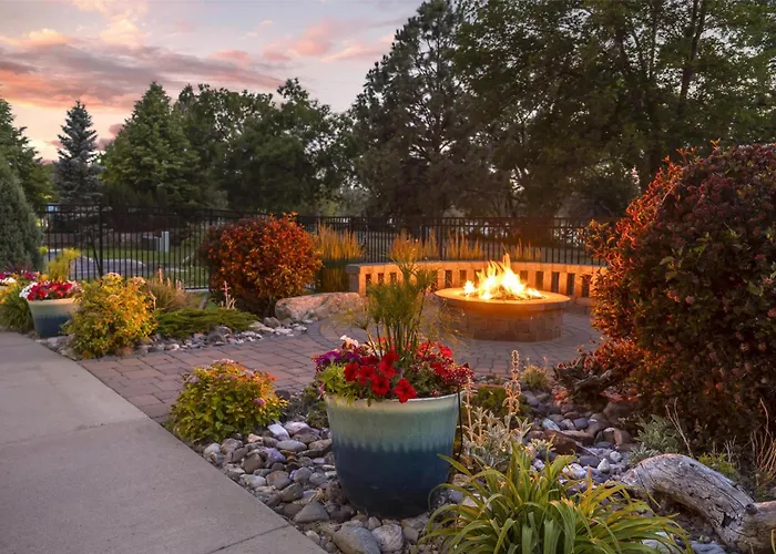 Best Western Plus Riverfront Hotel And Suites
