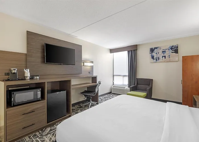 Best Western Plus York Hotel And Conference Center