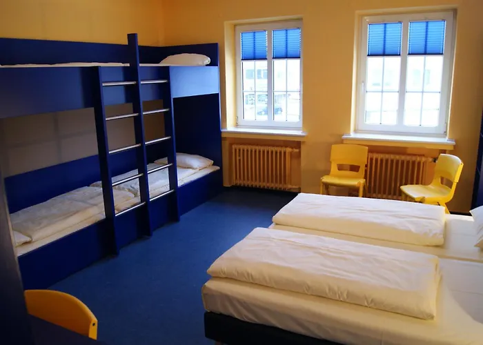 Bed'Nbudget Expo-Hostel Dorms