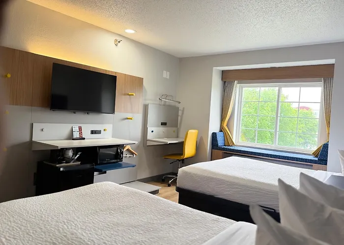 Microtel Inn & Suites By Wyndham Sioux Falls