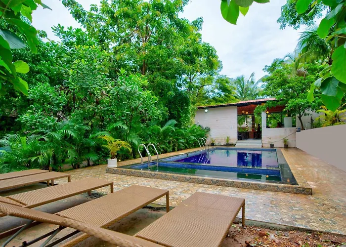 La Roca Inn