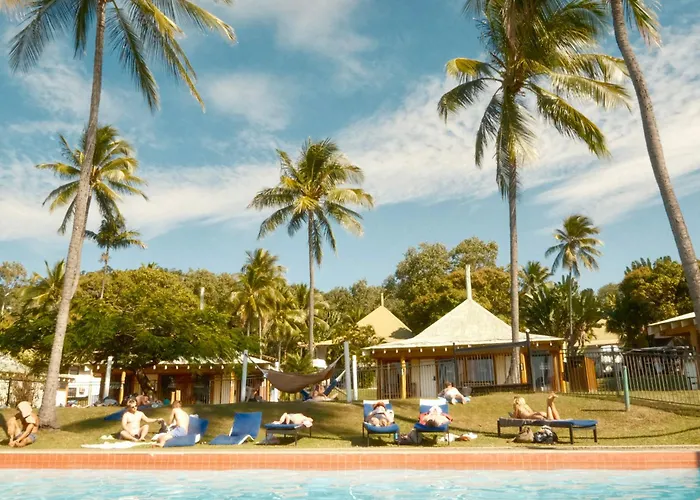 Nomads Airlie Beach (Adults Only)