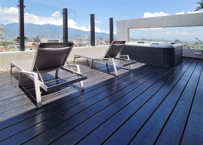 Bee Suites Escalante - San Jose