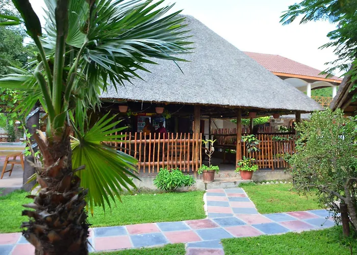 Three Tree Hotel