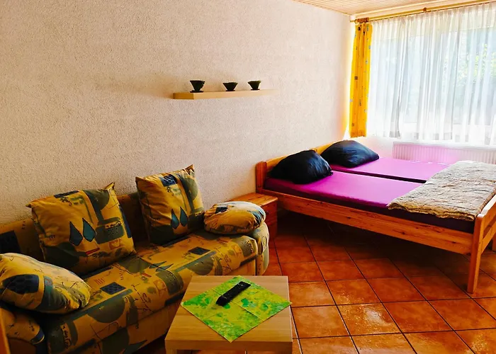 Hostel Waldhaus Am Ferienpark Mirow -Zimmer Du Wc