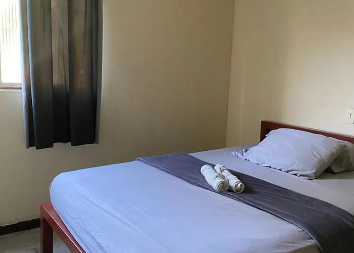 Quarto Econômico no Centro para 2 Pessoas