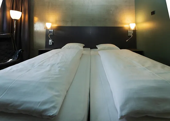 Comfort Hotel Runway