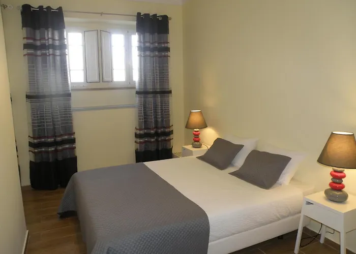 Loule Coreto Hostel