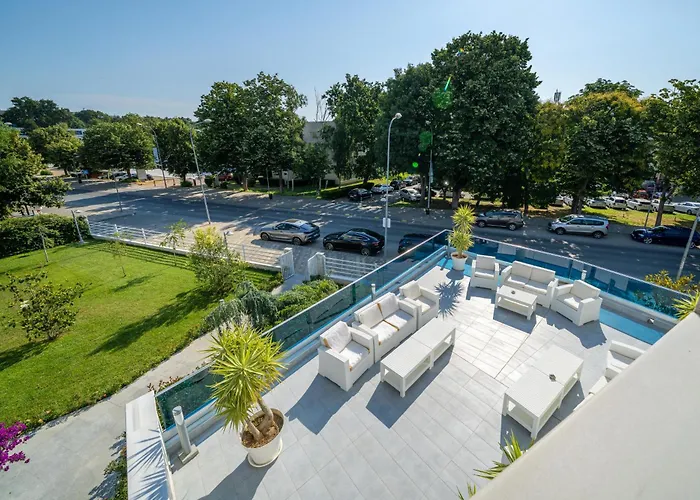 Hotel Meduza Estival
