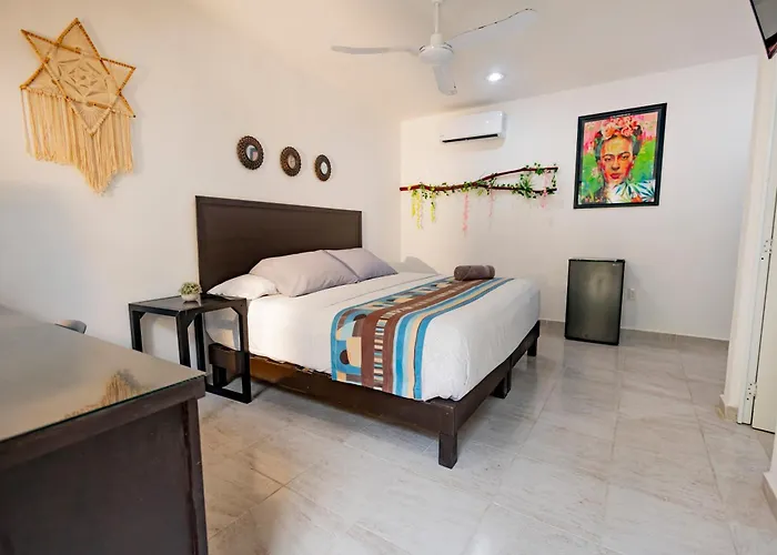 Puerto Morelos Hotel Las Palmas - Near The Beach