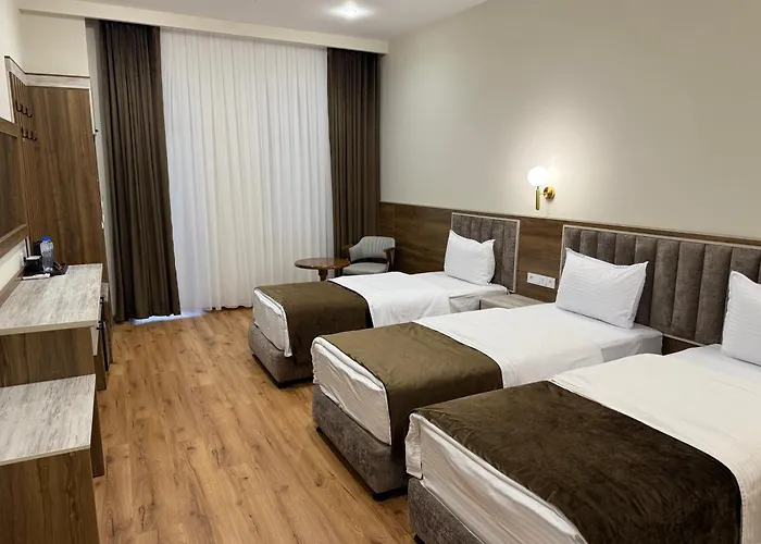 Sabrina Hotel