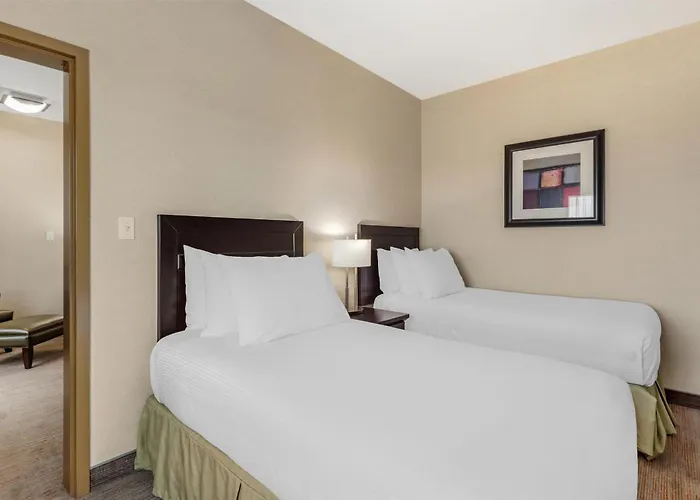 Best Western Wainwright Inn & Suites