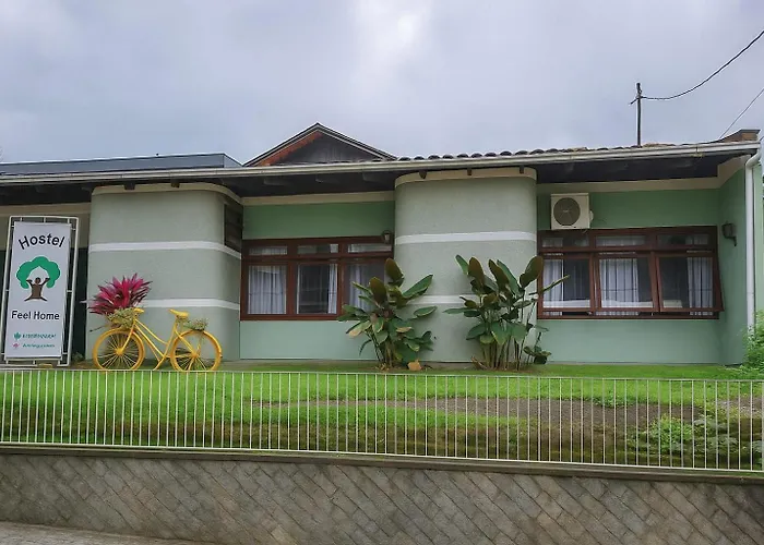 Hostel Feel Home
