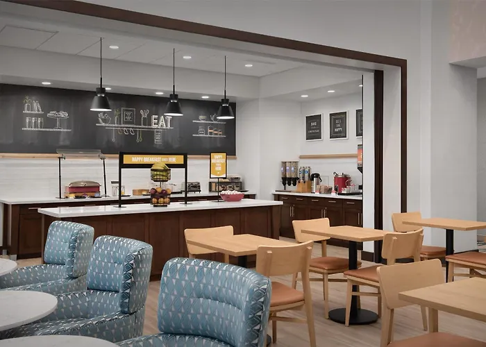 Hampton Inn & Suites Walterboro