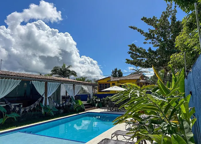 Casa Brisa - WIFI; PISCINA e Café da Manhã a 520m do Centro de Arraial